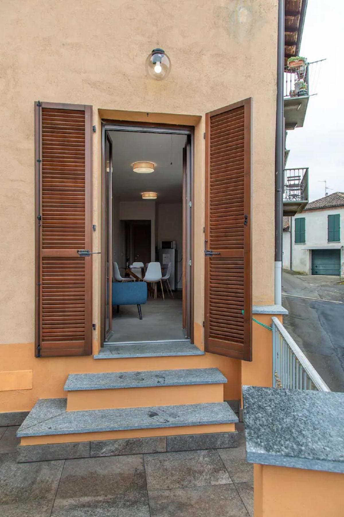 Willa Casa Graziella- La Terrazza Portacomaro Zewnętrze zdjęcie